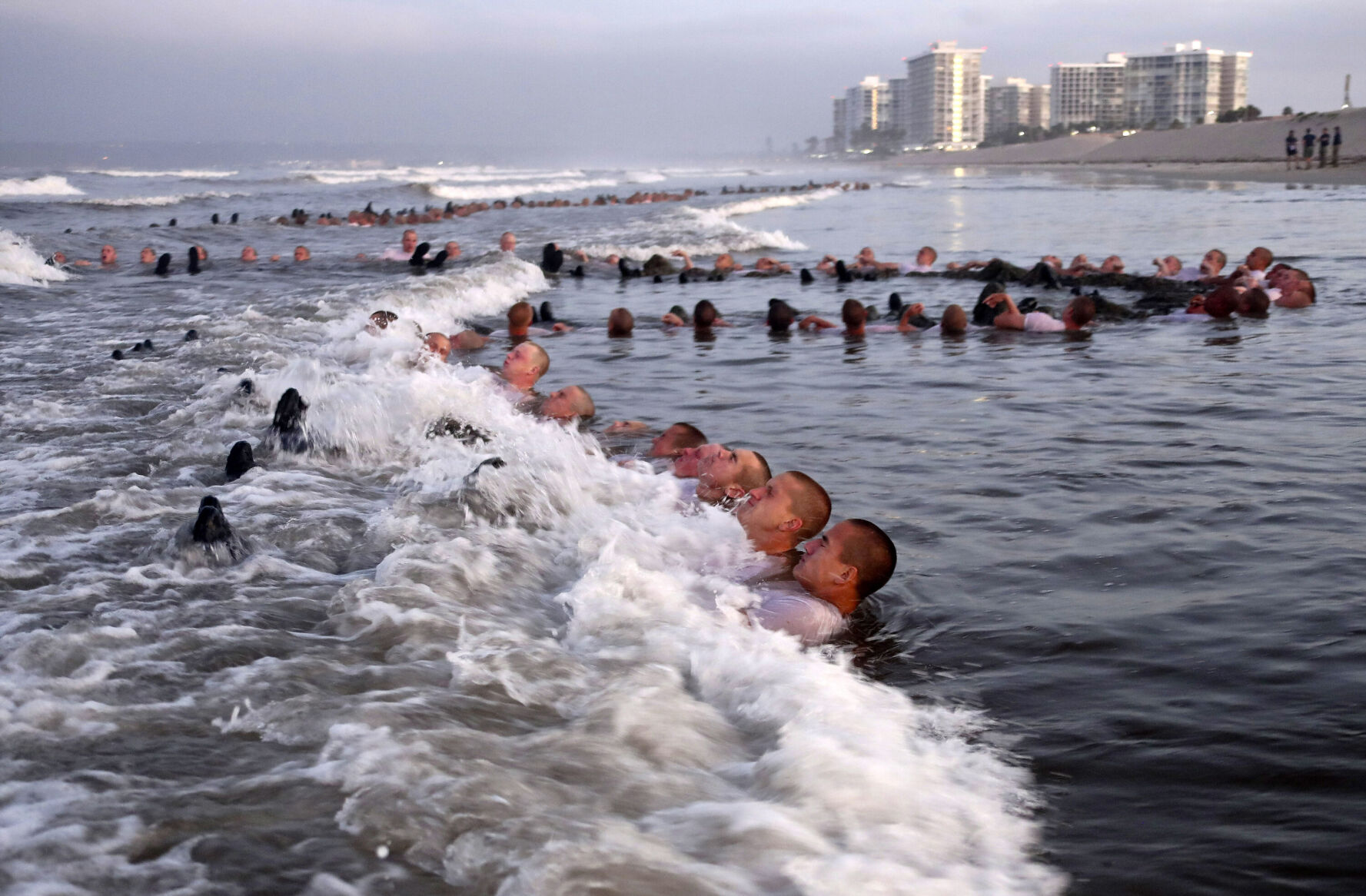 Navy SEAL candidate died of bacterial pneumonia in hours after Hell Week training, Navy investigation finds
